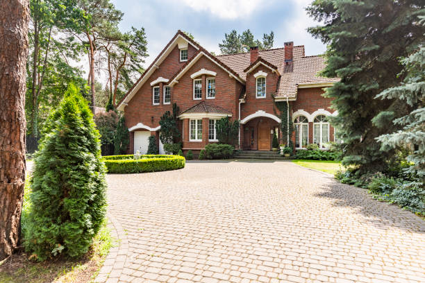 Reasons to Select Us for Your Driveway Paving Requirements in Old Jamestown, MO